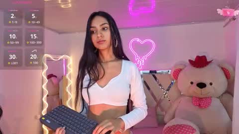 Jazmin  online show from 12, 10, 2025