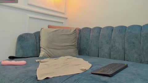 Jasmine  online show from 14, 2, 2025