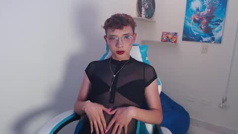 jean_pool18 online show from 1, 5, 2026