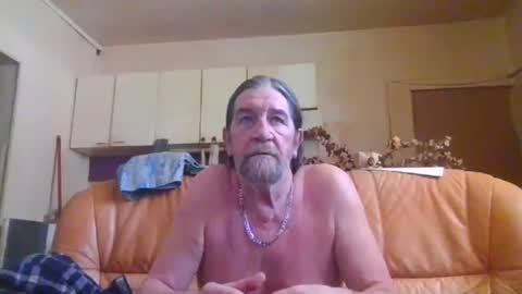 Snapshot of jeanclaude1959 chatting on 1, 7, 2026 jeanclaude1959 online show from 1, 7, 2026