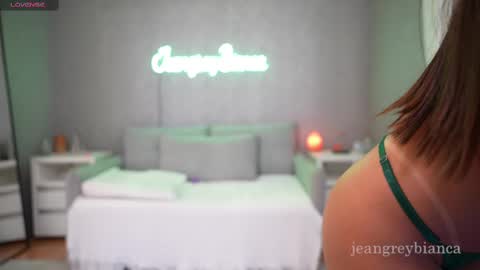 Bianca online show from 10, 2, 2025