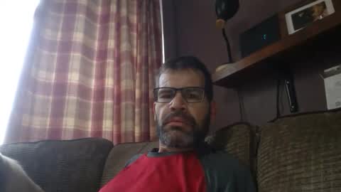 Snapshot of jediknight2 chatting on 5, 12, 2025 Matt online show from 5, 12, 2025