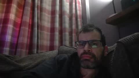 Snapshot of jediknight2 chatting on 18, 12, 2025 Matt online show from 18, 12, 2025