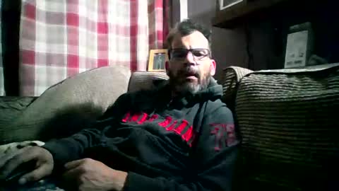 Snapshot of jediknight2 chatting on 14, 5, 2026 Matt online show from 14, 5, 2026