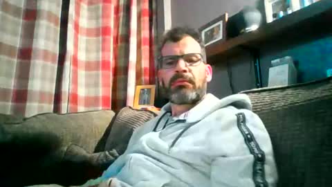 Snapshot of jediknight2 chatting on 23, 5, 2026 Matt online show from 23, 5, 2026