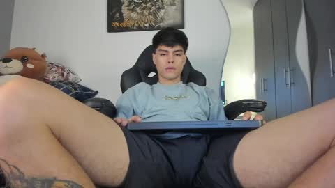 Jeanpii01 online show from 19, 4, 2026