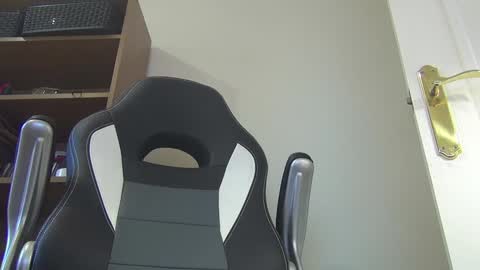 Chris online show from 10, 1, 2025