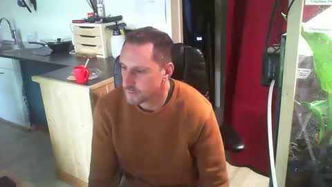 Snapshot of jef74700 chatting on 30, 12, 2024 Jrme online show from 30, 12, 2024