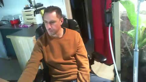 Snapshot of jef74700 chatting on 1, 1, 2025 Jrme online show from 1, 1, 2025