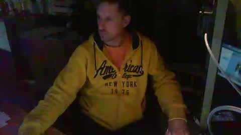 Snapshot of jef74700 chatting on 2, 2, 2025 Jrme online show from 2, 2, 2025