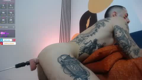 Snapshot of jeff_cube chatting on 4, 7, 2026 Jeff and Mugi Independent model online show from 4, 7, 2026