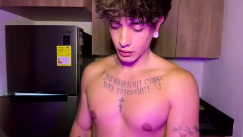 Snapshot of jeffreycoen chatting on 23, 10, 2025 Jeffrey online show from 23, 10, 2025