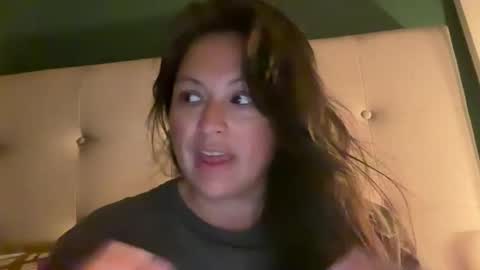 Snapshot of jellybeanin chatting on 23, 3, 2026 Jelli online show from 23, 3, 2026