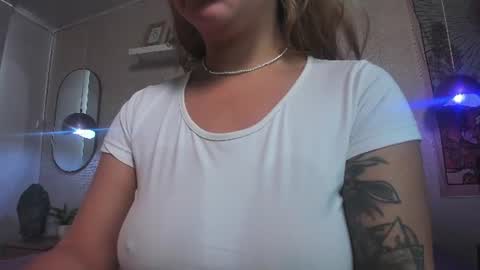 Snapshot of jen_rose_ chatting on 20, 6, 2026 jen_rose_ online show from 20, 6, 2026
