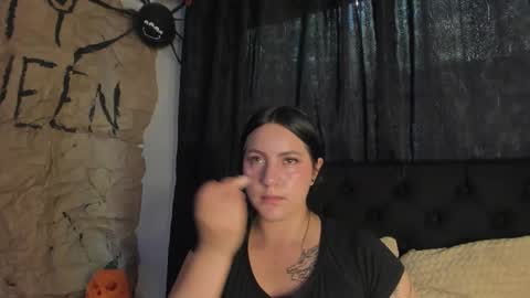 jeniferpowell_nm online show from 2, 11, 2025