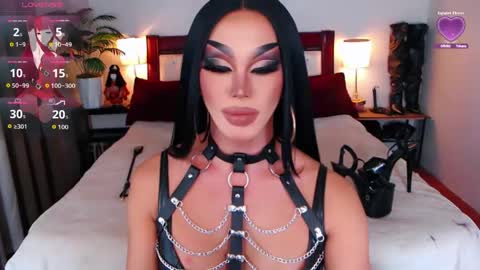 Queen Jenifer online show from 3, 6, 2026