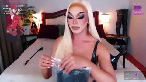 Queen Jenifer online show from 18, 6, 2026