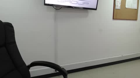 Snapshot of jenn_cg chatting on 11, 2, 2026 jenn online show from 11, 2, 2026