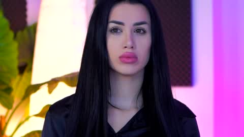 jenna_day online show from 8, 11, 2025