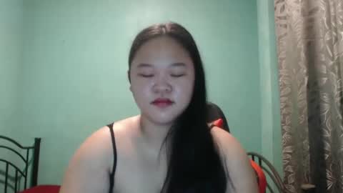 Snapshot of jennalyn_19 chatting on 12, 3, 2025 jennalyn_19 online show from 12, 3, 2025