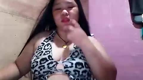 Snapshot of jennalyn_19 chatting on 31, 10, 2025 jennalyn_19 online show from 31, 10, 2025