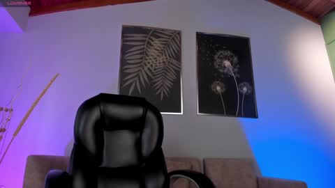 Jenna Olson  online show from 3, 2, 2025