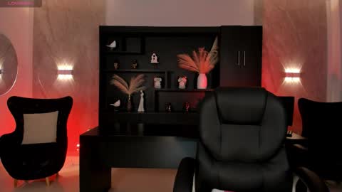 Jenna Olson  online show from 28, 9, 2025