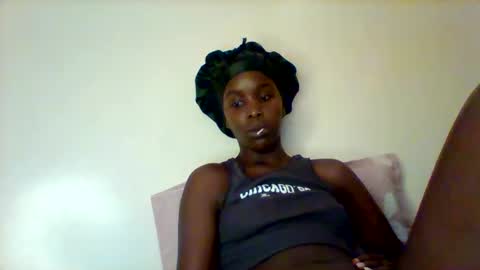 Snapshot of jenncuty9 chatting on 7, 6, 2026 jenncuty9 online show from 7, 6, 2026