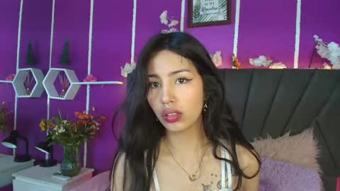 Snapshot of jenner_mills chatting on 17, 12, 2024 Jenner online show from 17, 12, 2024
