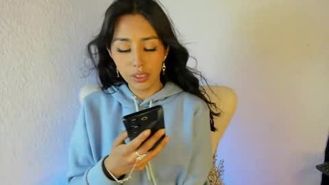 Snapshot of jenner_mills chatting on 24, 12, 2024 Jenner online show from 24, 12, 2024