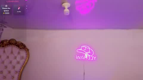 Snapshot of jenner_tay chatting on 8, 6, 2026 jenner online show from 8, 6, 2026