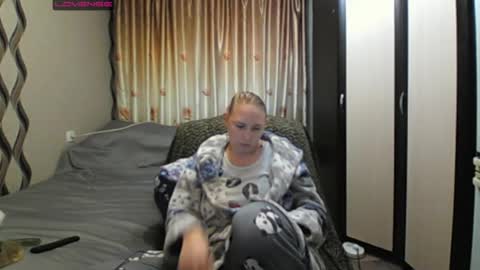 Snapshot of jennideep chatting on 11, 5, 2026 JenniDeep online show from 11, 5, 2026