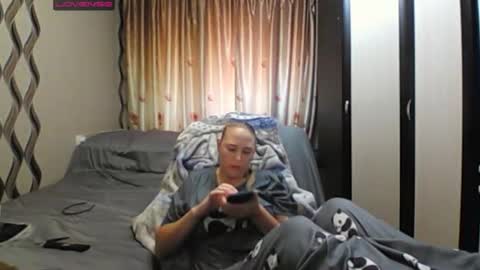 Snapshot of jennideep chatting on 9, 6, 2026 JenniDeep online show from 9, 6, 2026