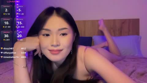 jennie_yung online show from 19, 12, 2024