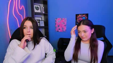 Snapshot of jennifer_sheil chatting on 3, 2, 2026 jennifer_sheil online show from 3, 2, 2026