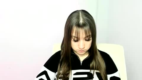 Snapshot of jennifer_xo_ chatting on 28, 1, 2025 Jennifer online show from 28, 1, 2025