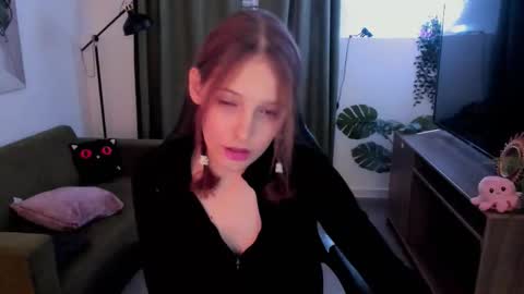Snapshot of jenniferkiim chatting on 15, 10, 2025 jenniferkiim online show from 15, 10, 2025