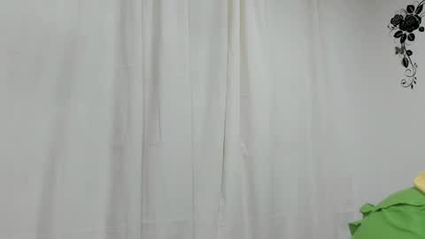 Snapshot of jenniferloveyou chatting on 2, 12, 2024 jenniferloveyou online show from 2, 12, 2024
