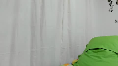 Snapshot of jenniferloveyou chatting on 9, 12, 2024 jenniferloveyou online show from 9, 12, 2024