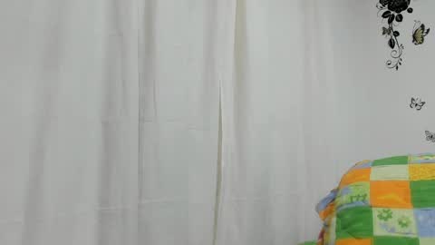 Snapshot of jenniferloveyou chatting on 14, 12, 2024 jenniferloveyou online show from 14, 12, 2024