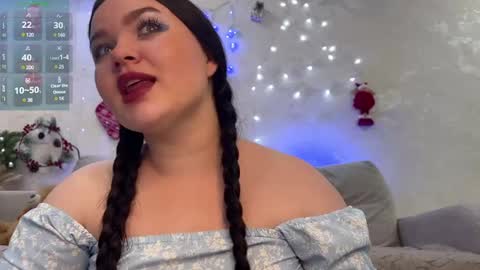 Snapshot of jennisxcharming chatting on 30, 12, 2024 Mila online show from 30, 12, 2024