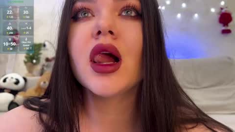 Snapshot of jennisxcharming chatting on 3, 1, 2025 Mila online show from 3, 1, 2025