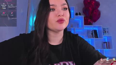 Snapshot of jennisxcharming chatting on 11, 2, 2025 Mila online show from 11, 2, 2025