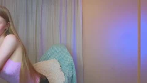 Snapshot of jenny_angelok chatting on 25, 12, 2024 Next broadcast on December 05 subject to change online show from 25, 12, 2024