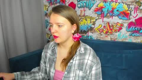 Snapshot of jenny_jimmy chatting on 9, 4, 2026 Jenny online show from 9, 4, 2026