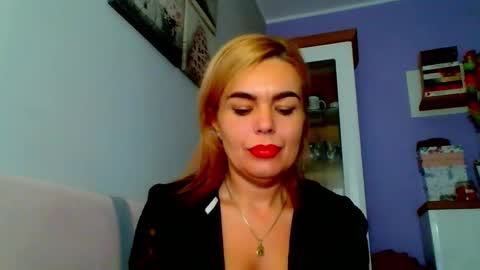 Jenny online show from 9, 12, 2024