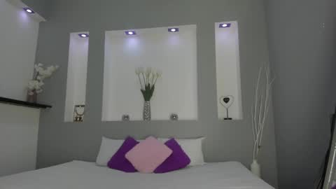 jenny_towers online show from 25, 1, 2025