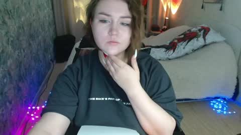 Snapshot of jennyattal chatting on 27, 5, 2026 Jenny online show from 27, 5, 2026