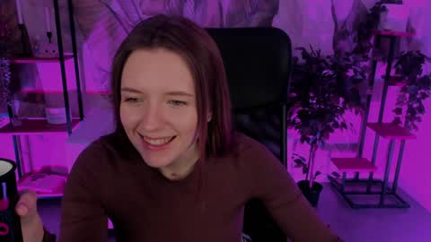 Jenny NO Nude online show from 19, 12, 2024