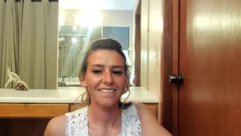 Snapshot of jennyhardnipsmith chatting on 11, 2, 2025 Jennythanksyou online show from 11, 2, 2025